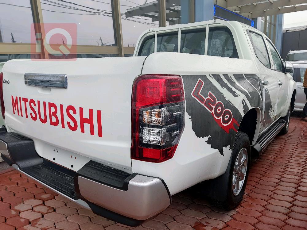 Mitsubishi L200